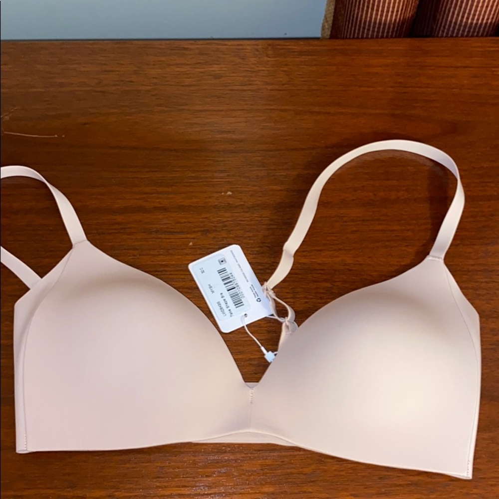 nude lululemon bra